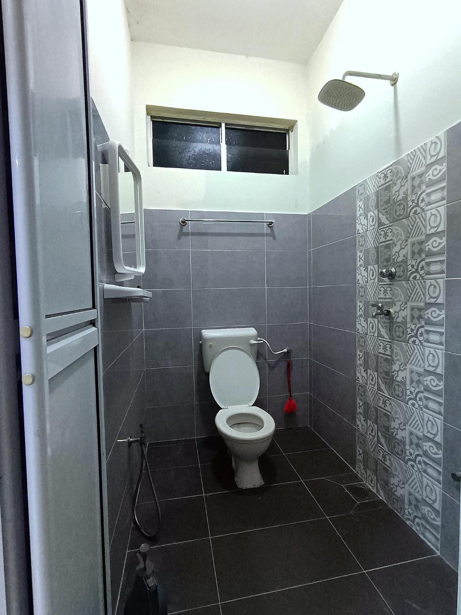 Ebnur Homestay Arau Zewnętrze zdjęcie