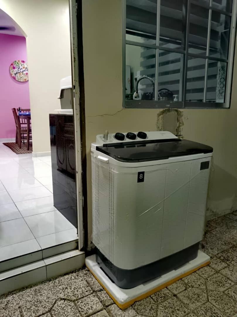 Ebnur Homestay Arau Zewnętrze zdjęcie
