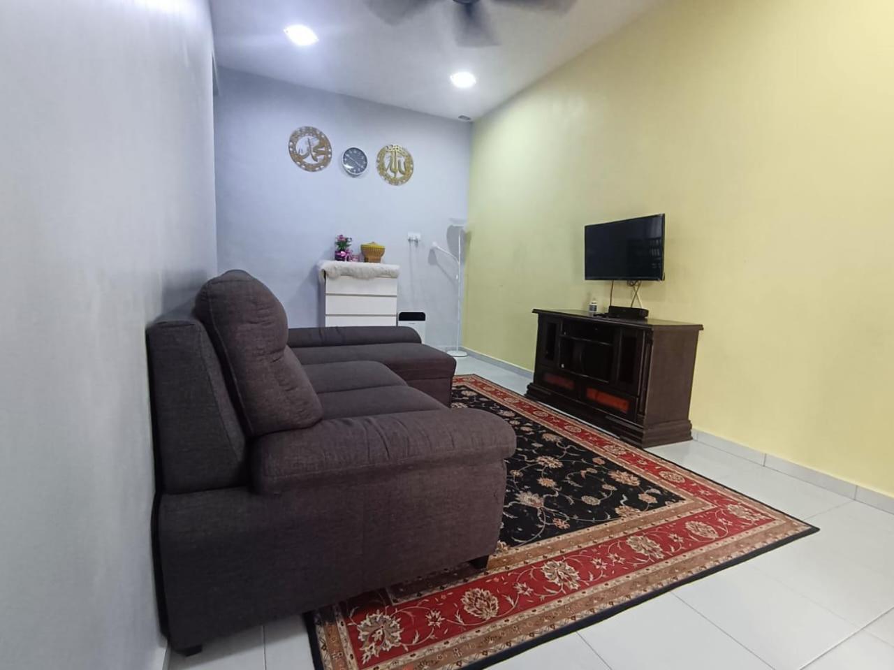 Ebnur Homestay Arau Zewnętrze zdjęcie